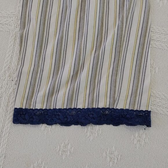 Enchanted Pajama Pants Size Large Striped With Lace  Cuffs #B049 - Picture 6 of 6